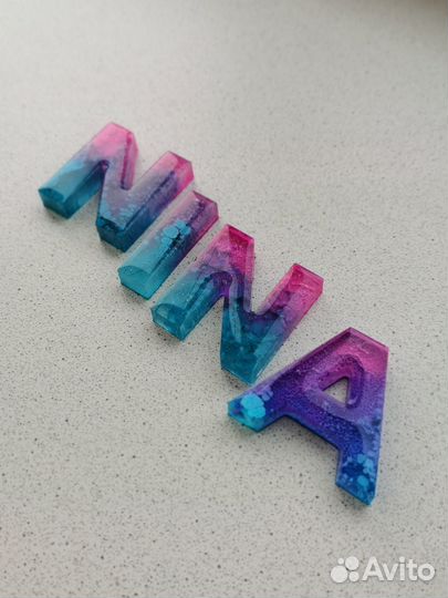 Буквы из эпоксидной смолы