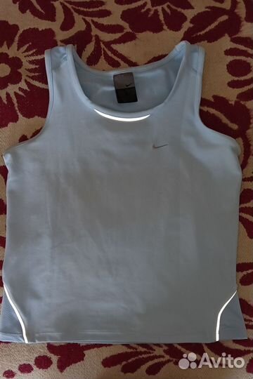 Спортивная майка женская