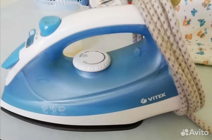 Утюг vitek