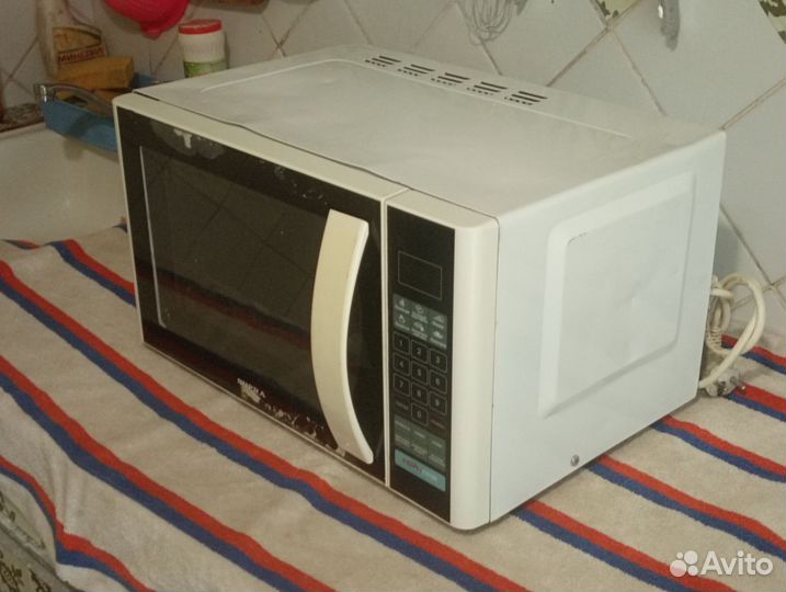 Микроволновая печь supra