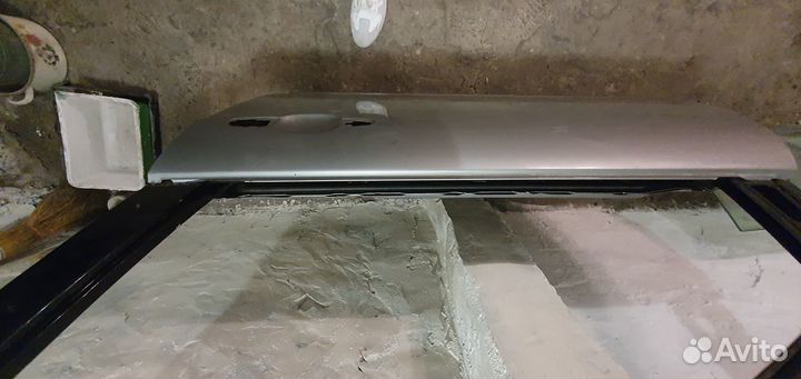 Дверь передняя левая Subaru Tribeca B9