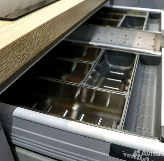 Кухонный гарнитур угловой