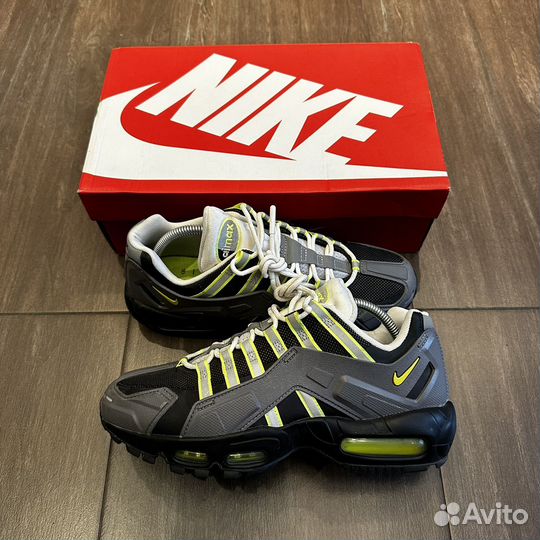 Nike Air Max 95 ndstrkt neon yellow