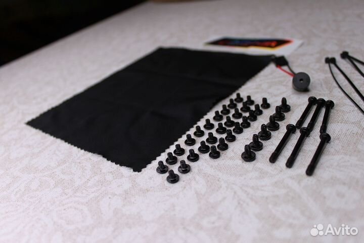 Набор винтов для сборки компьютера + микрофибра