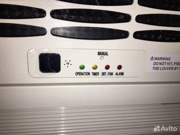 Панель от внутреннего блока фанкойла кондиционера