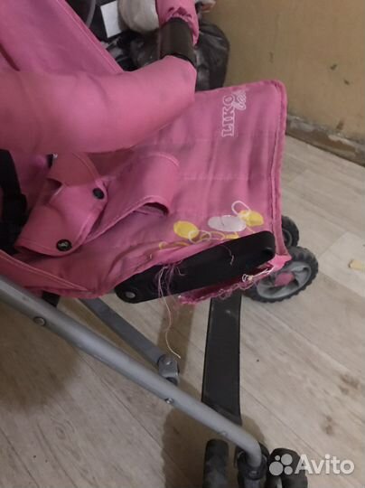 Прогулочная коляска