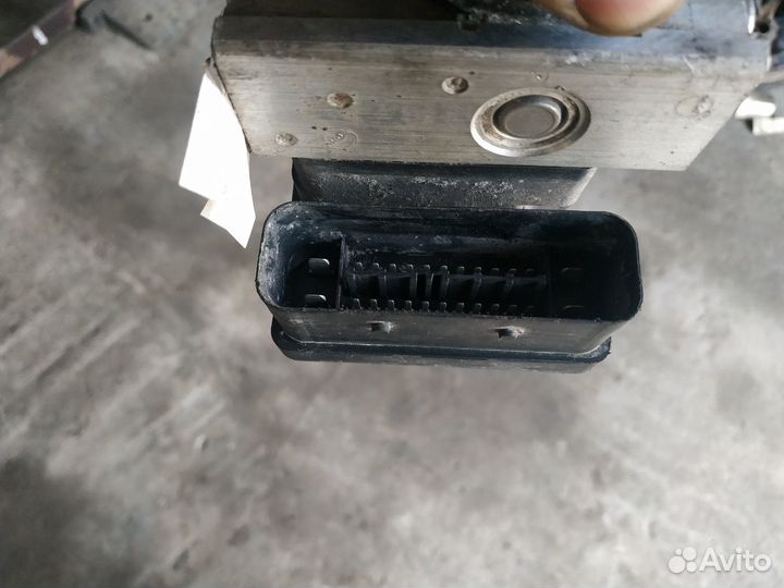 Блок абс (насос) Форд Фокус 2