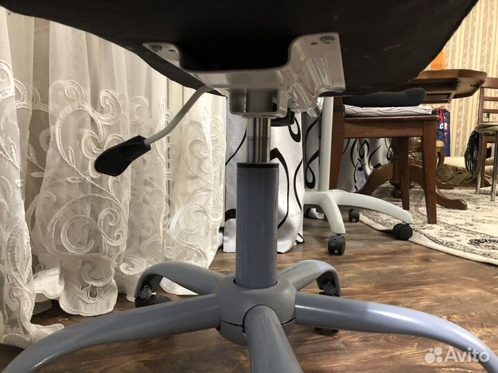 Компьютерное кресло