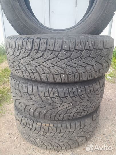 Gislaved NordFrost 100 215/65 R16 102