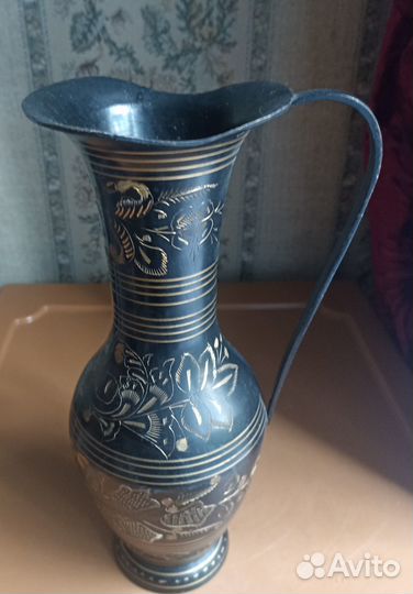 Кувшин с широким горлом Латунь Индия Штихель на че