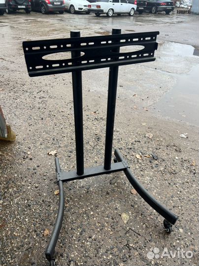 Стойка для телевизора