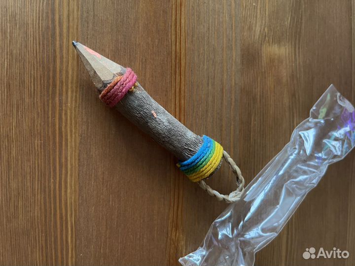 Карандаш из Тайланда