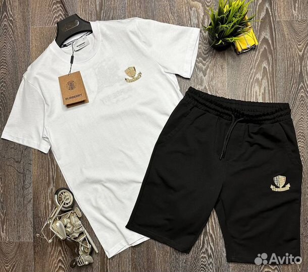 Комплект футболка и шорты Burberry