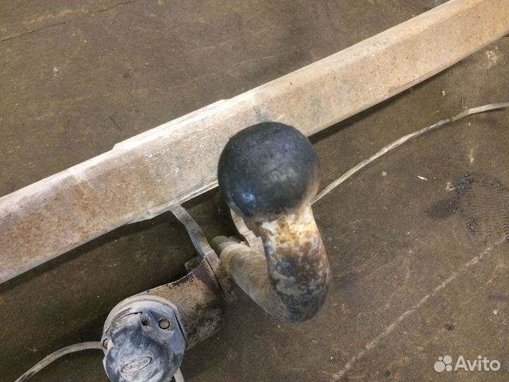 Прицепное устройство, фаркоп Renault Duster 1