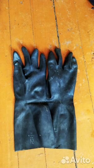 Перчатки резиновые