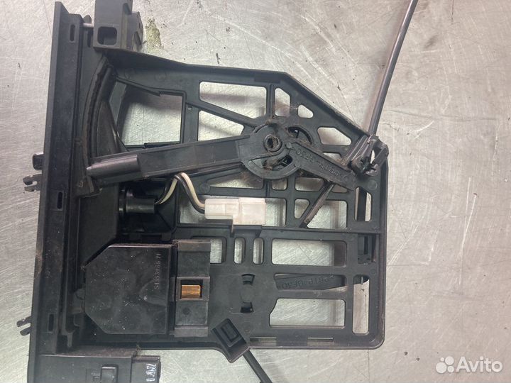 Блок управления печкой nissan Серена с23