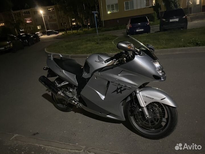 CBR 1100 XX Super Blackbird 2005 г.в