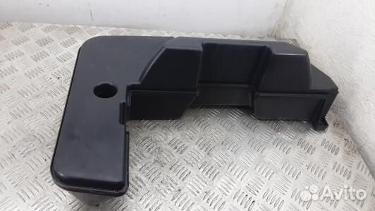 Сабвуфер audi A4 B8 (98S14Q101)