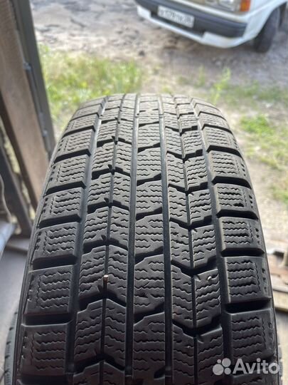Dunlop DSX-2 215/60 R17 96