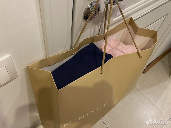 Огромный пакет вещей