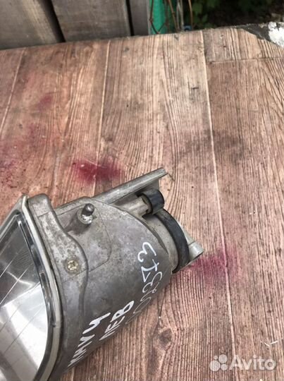 Противотуманная фара левая Toyota Rav-4 2000-2003