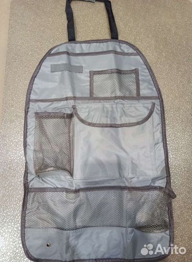 Органайзер на спинку сиденья автомобиля