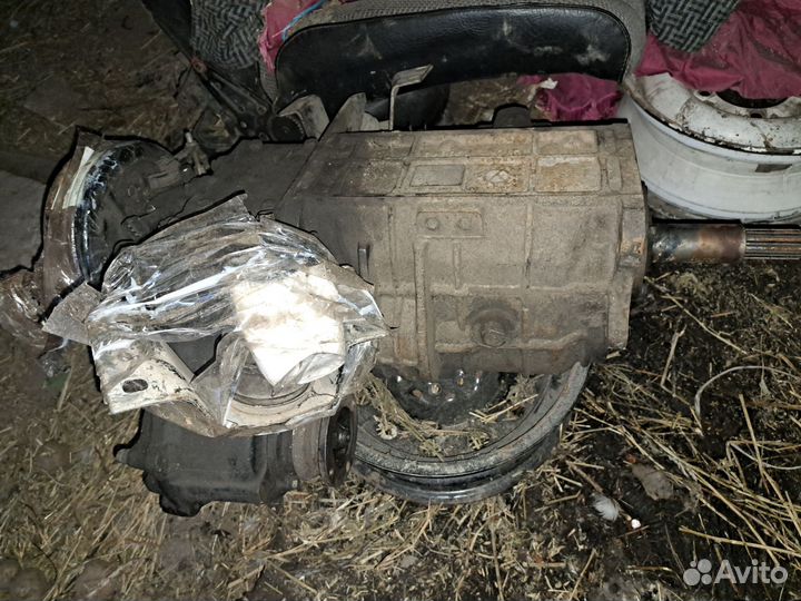 Кпп с раздаткой на буханку 5ступка адс