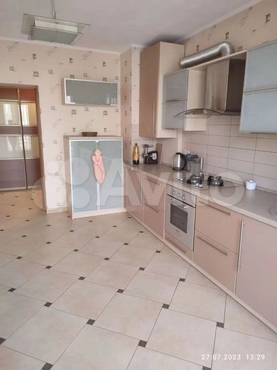 2-к. квартира, 80 м², 2/9 эт.