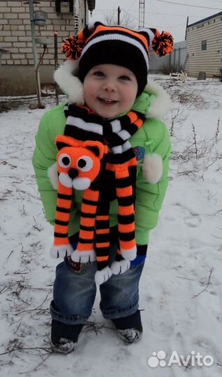 Комплект вязаный