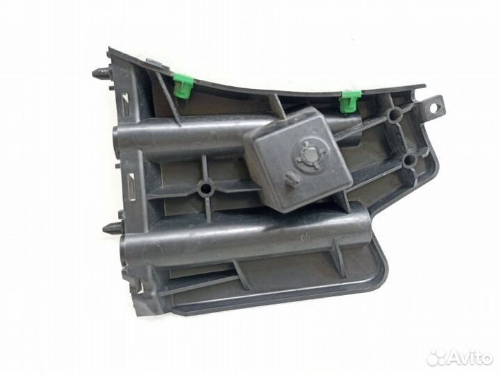 Кронштейн бампера передний правый Volvo S60 2 2011