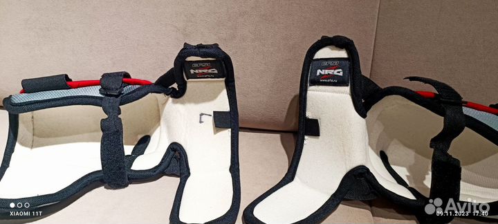 Налокотники хоккейные sr l