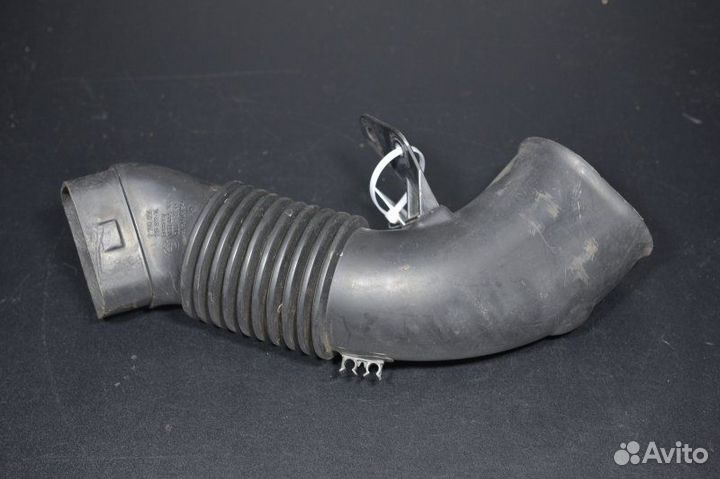 Патрубок воздушного фильтра Bmw 5 E60