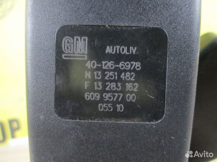 Ответная часть ремня безопасности Chevrolet Cruze