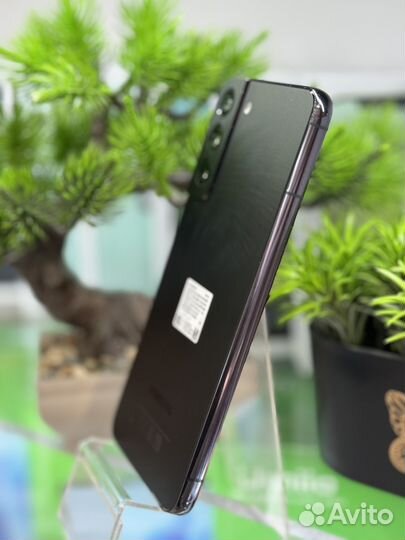 Samsung Galaxy S22+, 8/256 ГБ