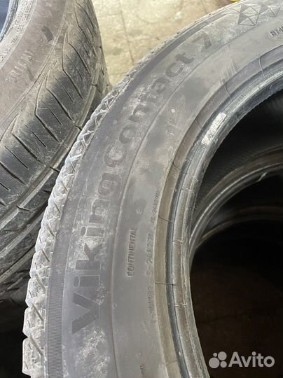 Continental ContiVikingContact 7 235/60 R18