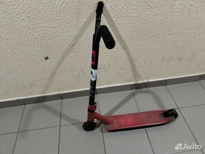 Трюковой самокат