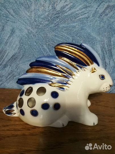 Фарфоровые статуэтки и фигурки лфз