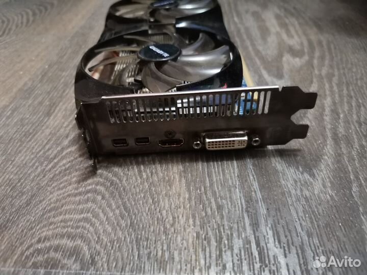 Видеокарта AMD Radeon HD 7850 Series 1 GB