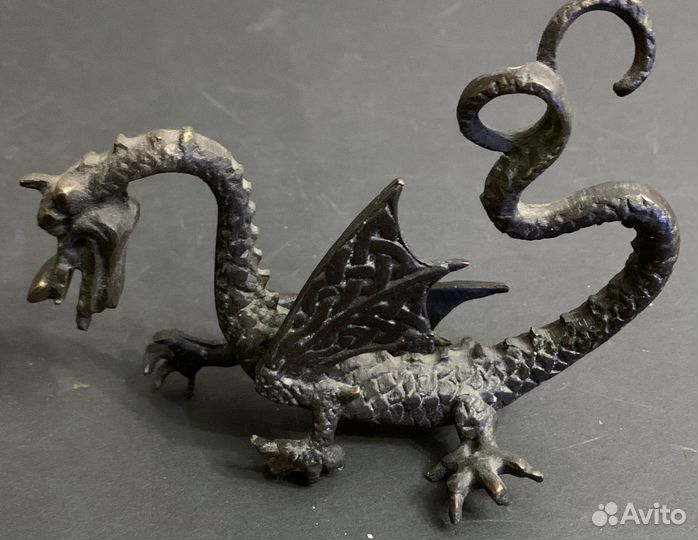 Бронзовый дракон статуэтка символ года
