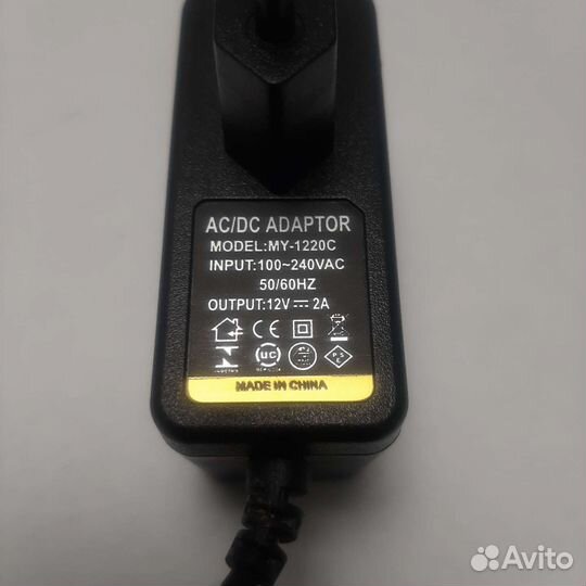 Адаптер AC/DC 12V, 2A
