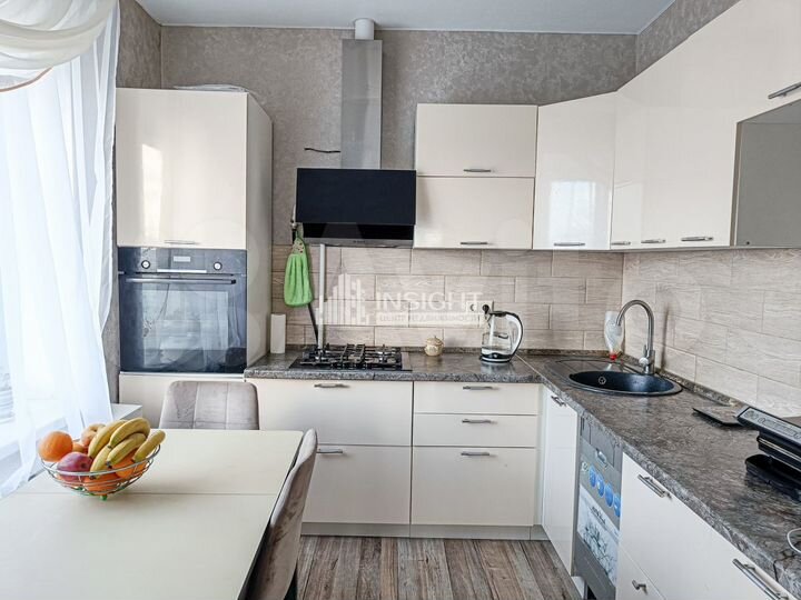 4-к. квартира, 84,1 м², 9/9 эт.