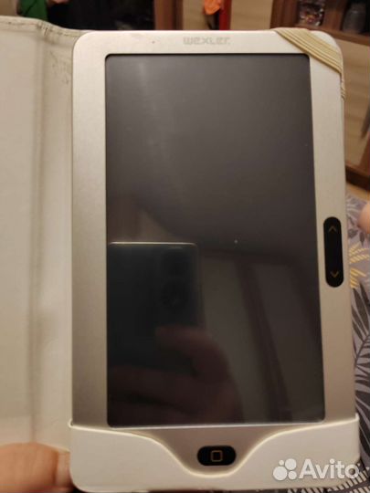 Электронная книга wexler, не включается