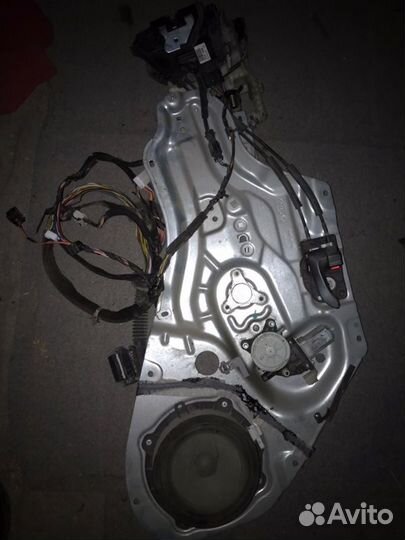 Стеклоподьемник Kia Soul SK3 2019