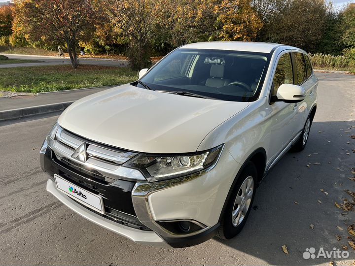 Mitsubishi Outlander 2.0 CVT, 2015, 124 318 км