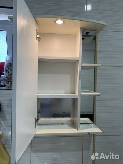 Комплект мебели в ванную