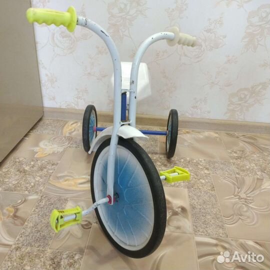 Гимнастический мяч