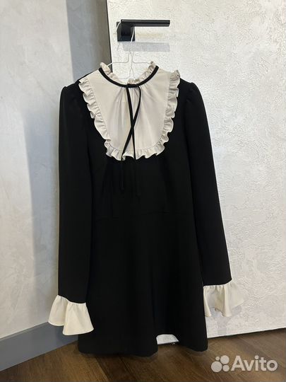 Платье lime мини с манишкой черное