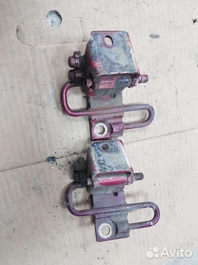 Петля двери Octavia, Golf4