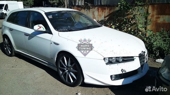 Накладка переднего бампера Autodelta AlfaRomeo 159