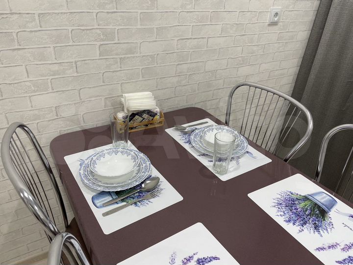 2-к. квартира, 50 м², 1/8 эт.